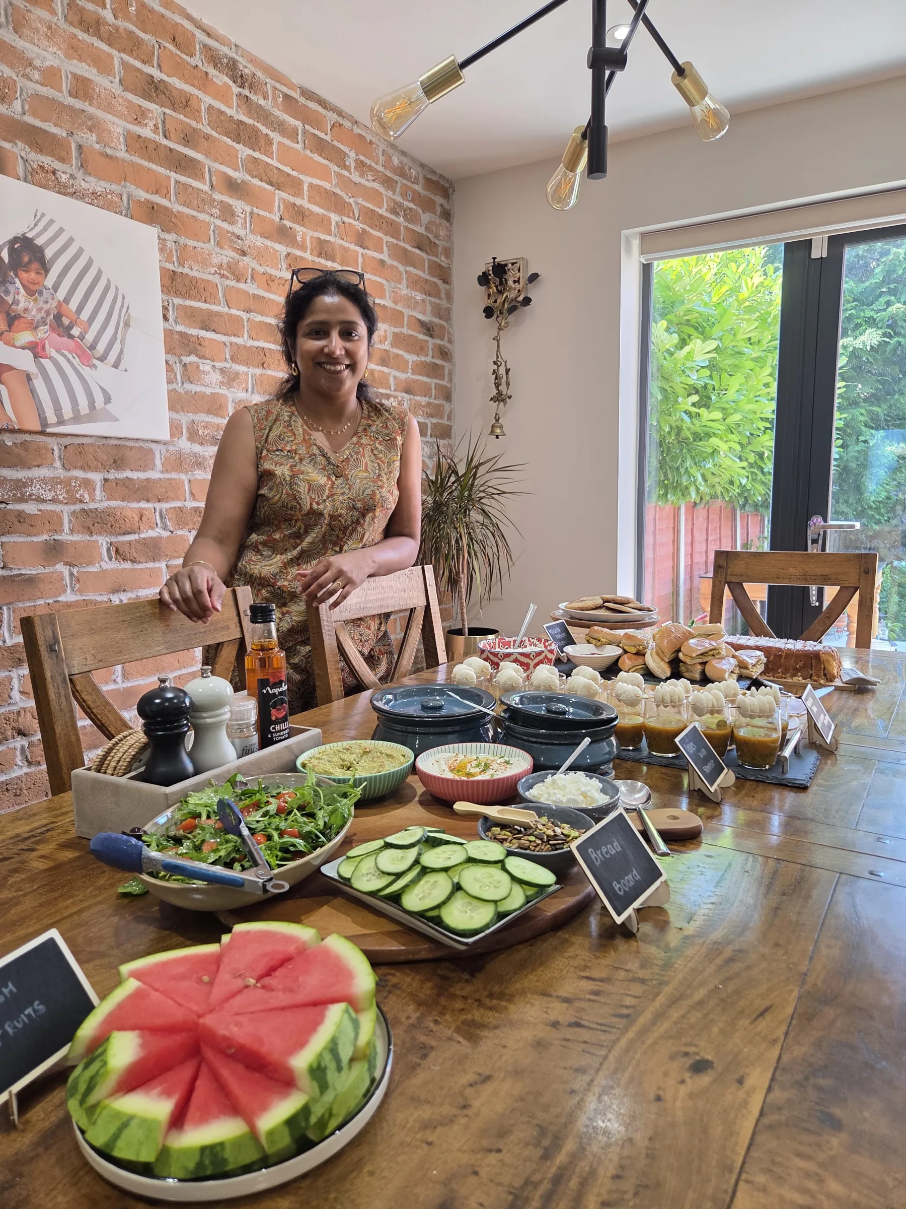 Host Ramya
